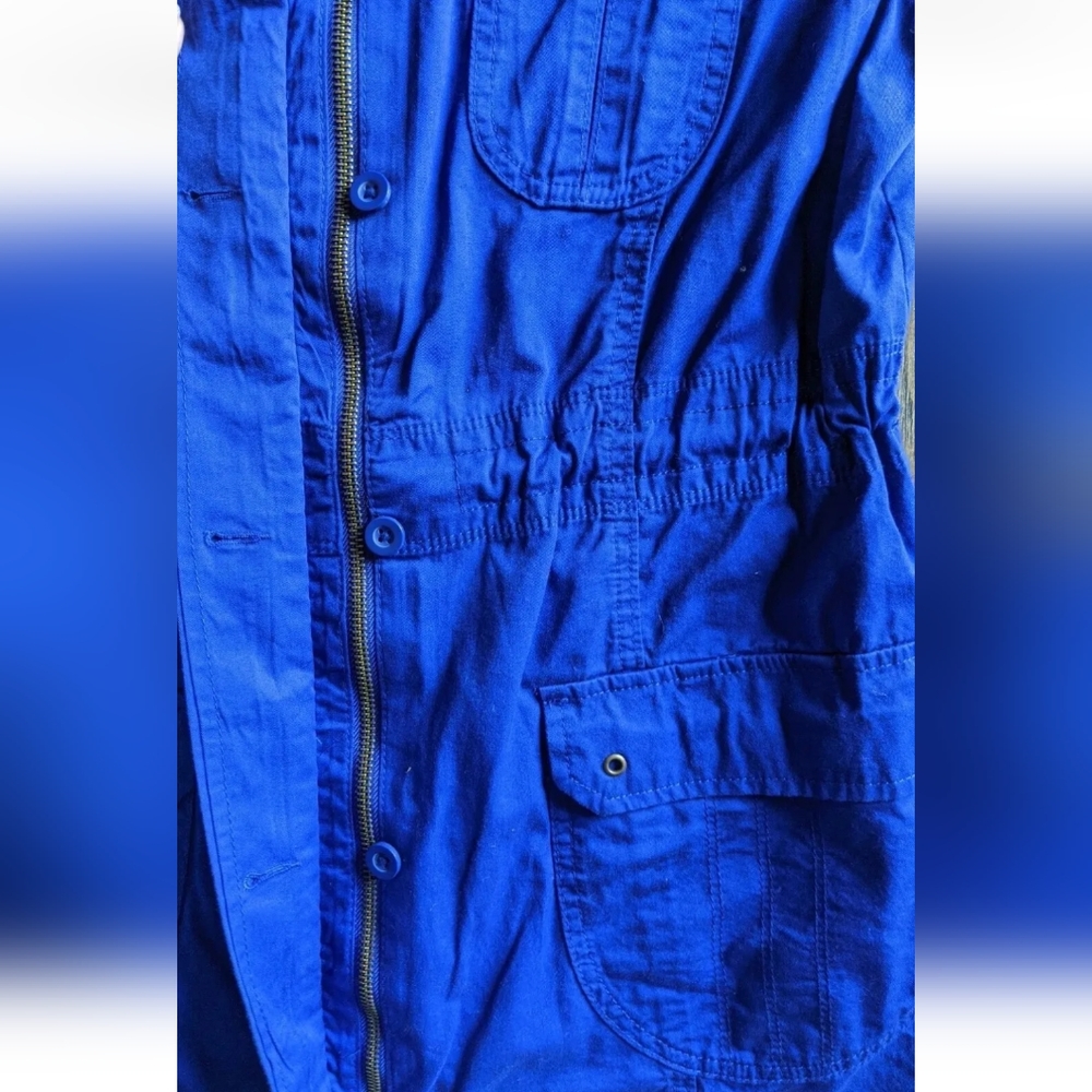 St Johns Bay Medium Zip Up Jacket Bright Blue, Buttons at Neck & Cinch Waist. - Picture 5 of 12